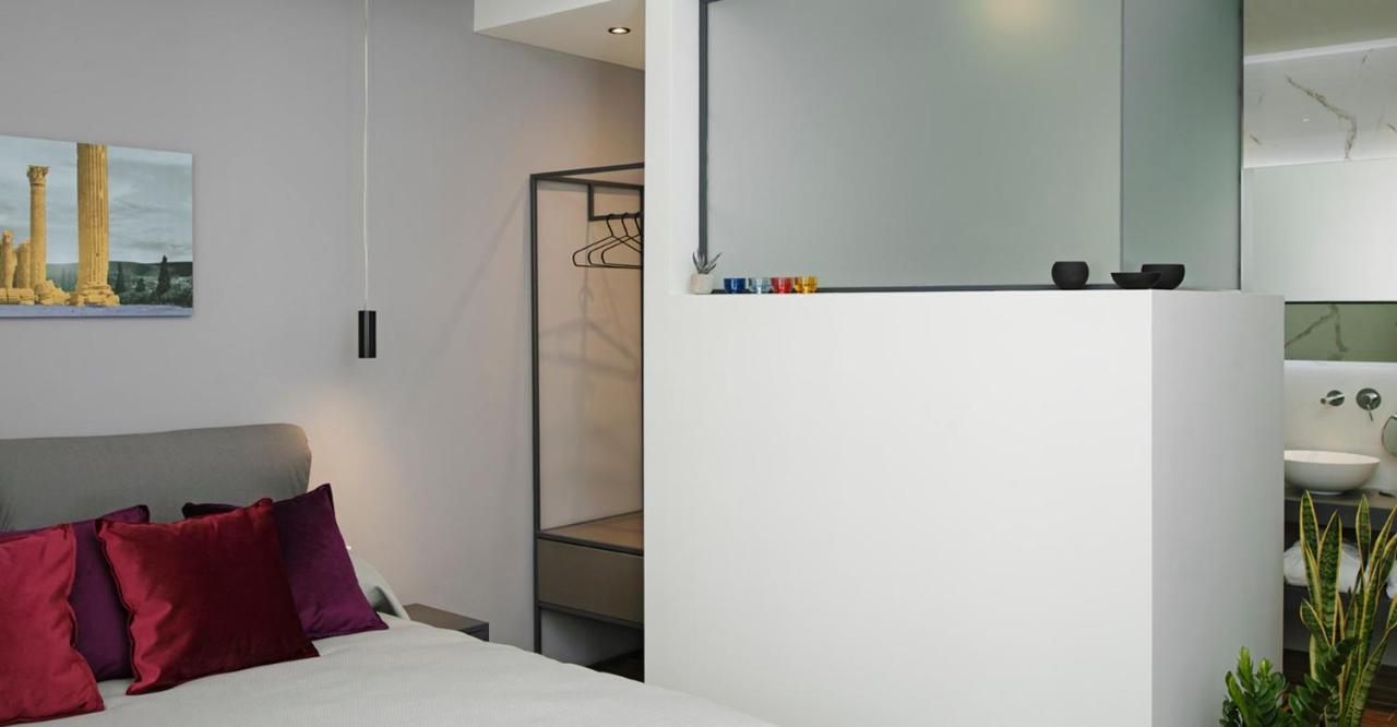 The Gem Society Hotel Атина Екстериор снимка